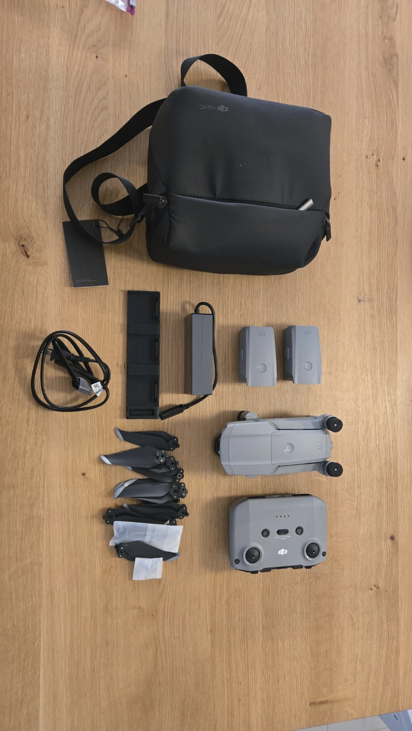DJI Mavic Air 2 Drone Fly More Combo with 3 Batteries & Case