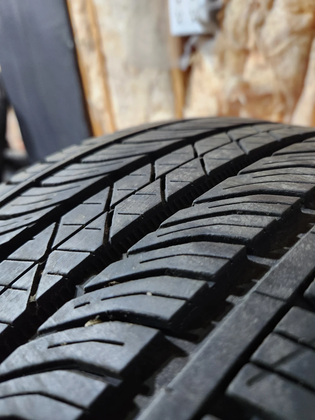 (2)-245/40R19 Continental ProContact TX All Season Tires