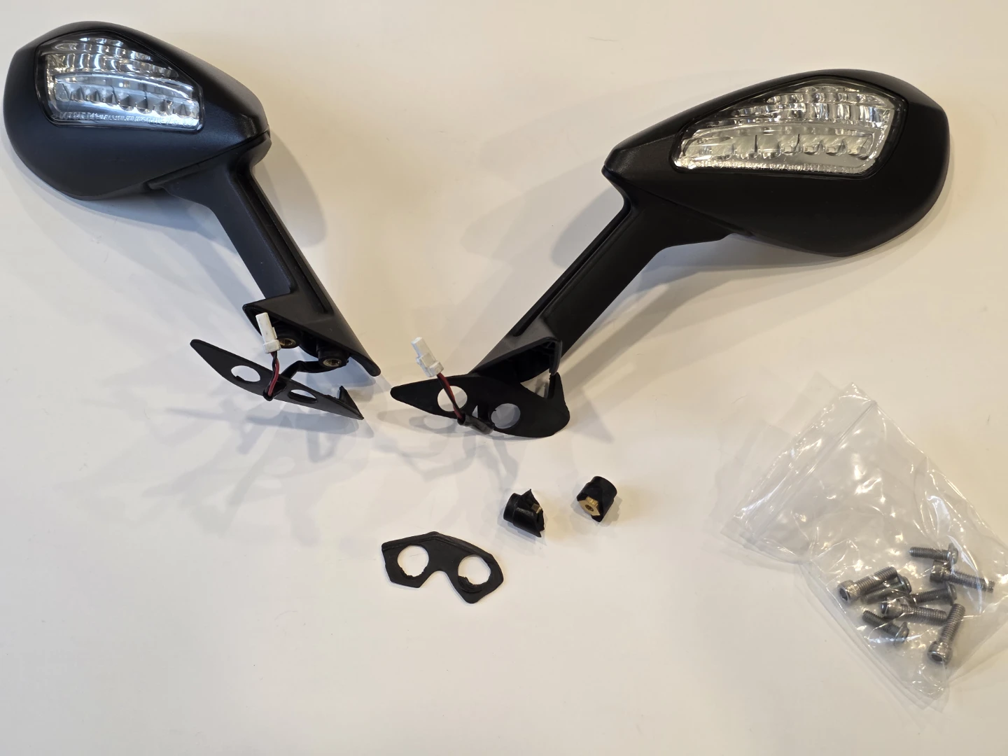 2017 Ducati panigale 959 mirrors (READ DESCRIPTION)