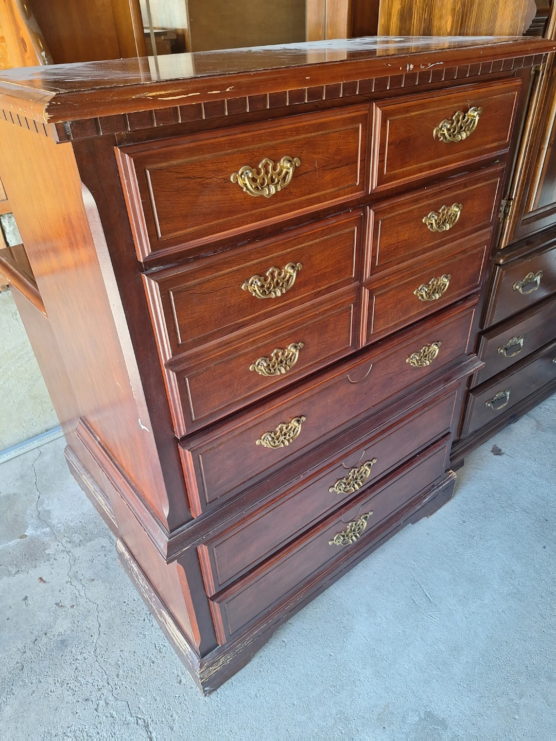 Dark Wood 8-Drawer Dresser