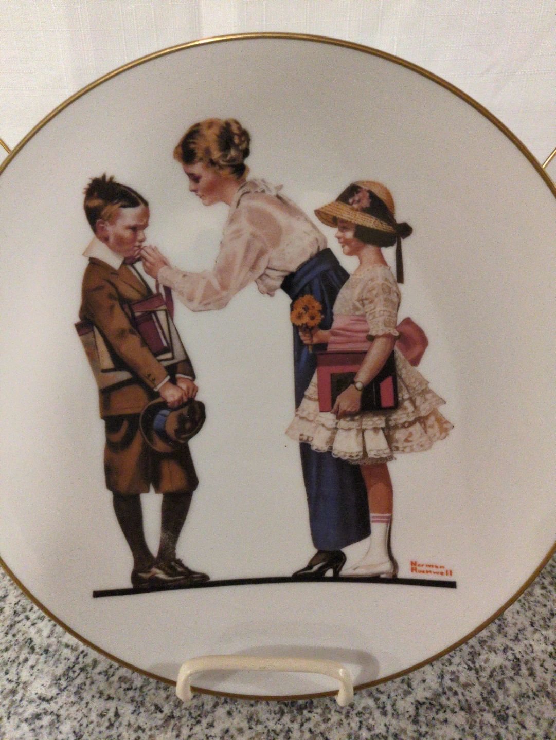 Norman Rockwell "Memories" Collector's Plate - photo 2