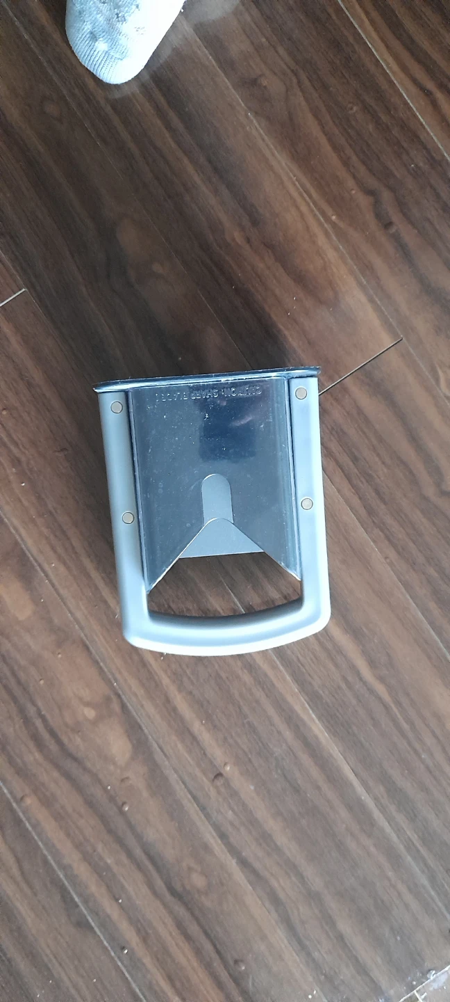 Bagel slicer..cutter