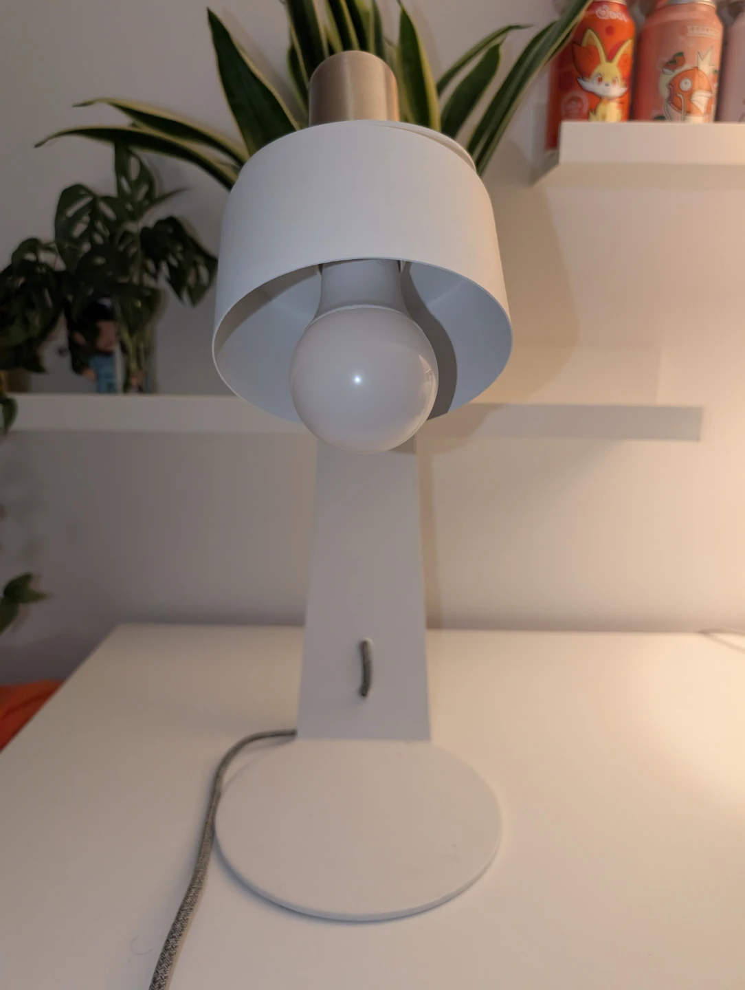 Modern White Desk Lamp - photo 2
