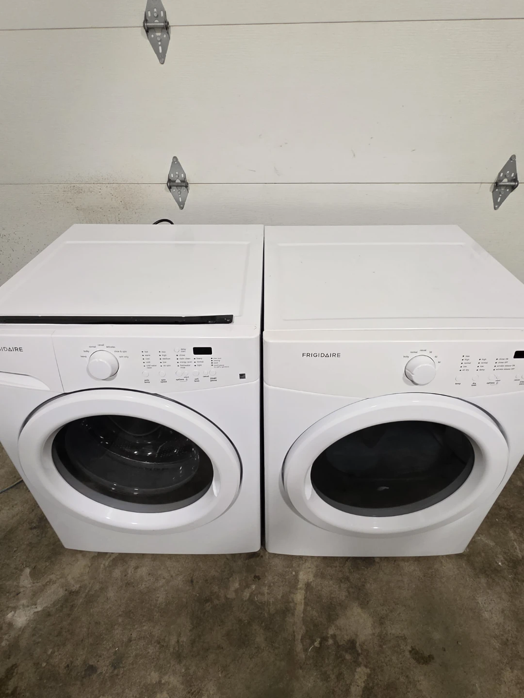 Frigidaire Washer & Dryer Set - Delivery Available - photo 4
