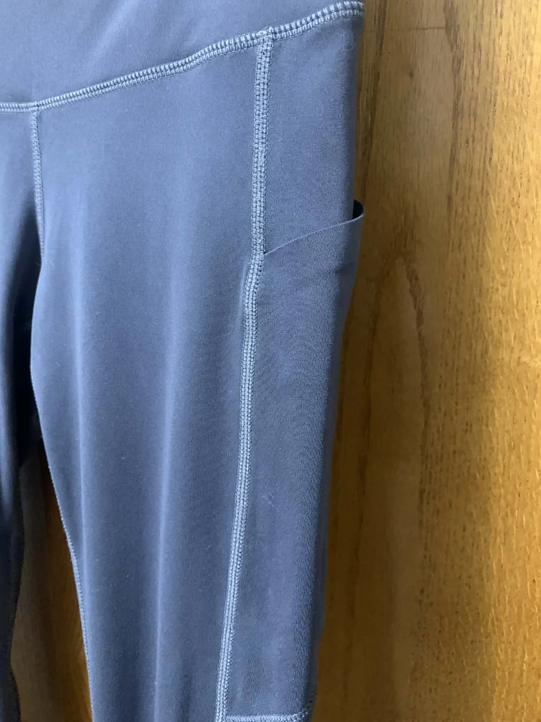 Shambhala Live-In Capri Leggings Size S/P - photo 3