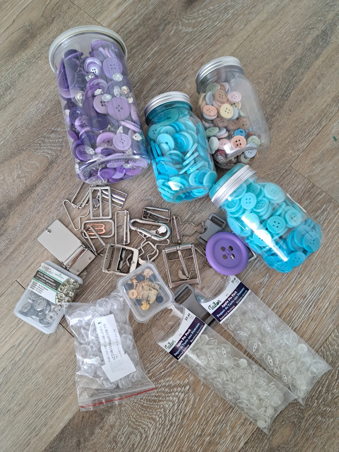 Assorted Crafting Supplies: Buttons, Buckles & More - photo 4