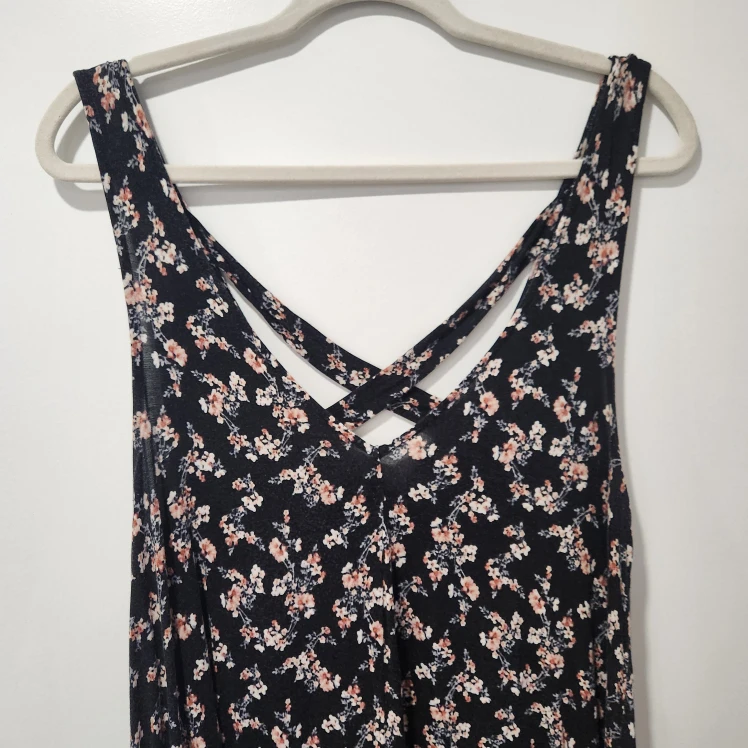 American Eagle Outfitters Black Floral Sundress - photo 2
