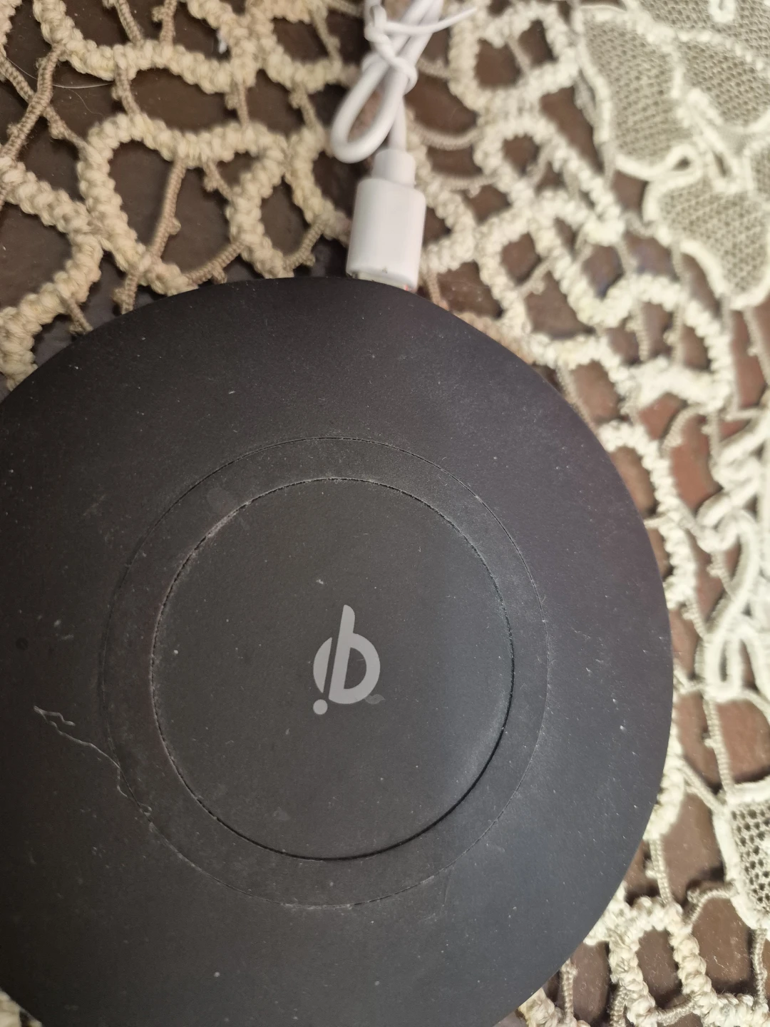 Blue Hive Wireless Charger - photo 4