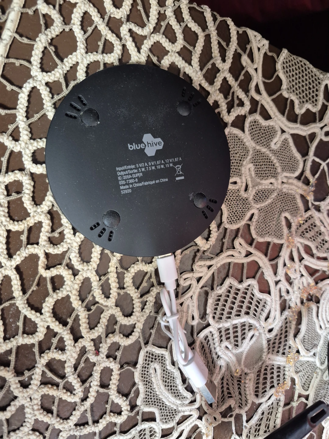 Blue Hive Wireless Charger - photo 5