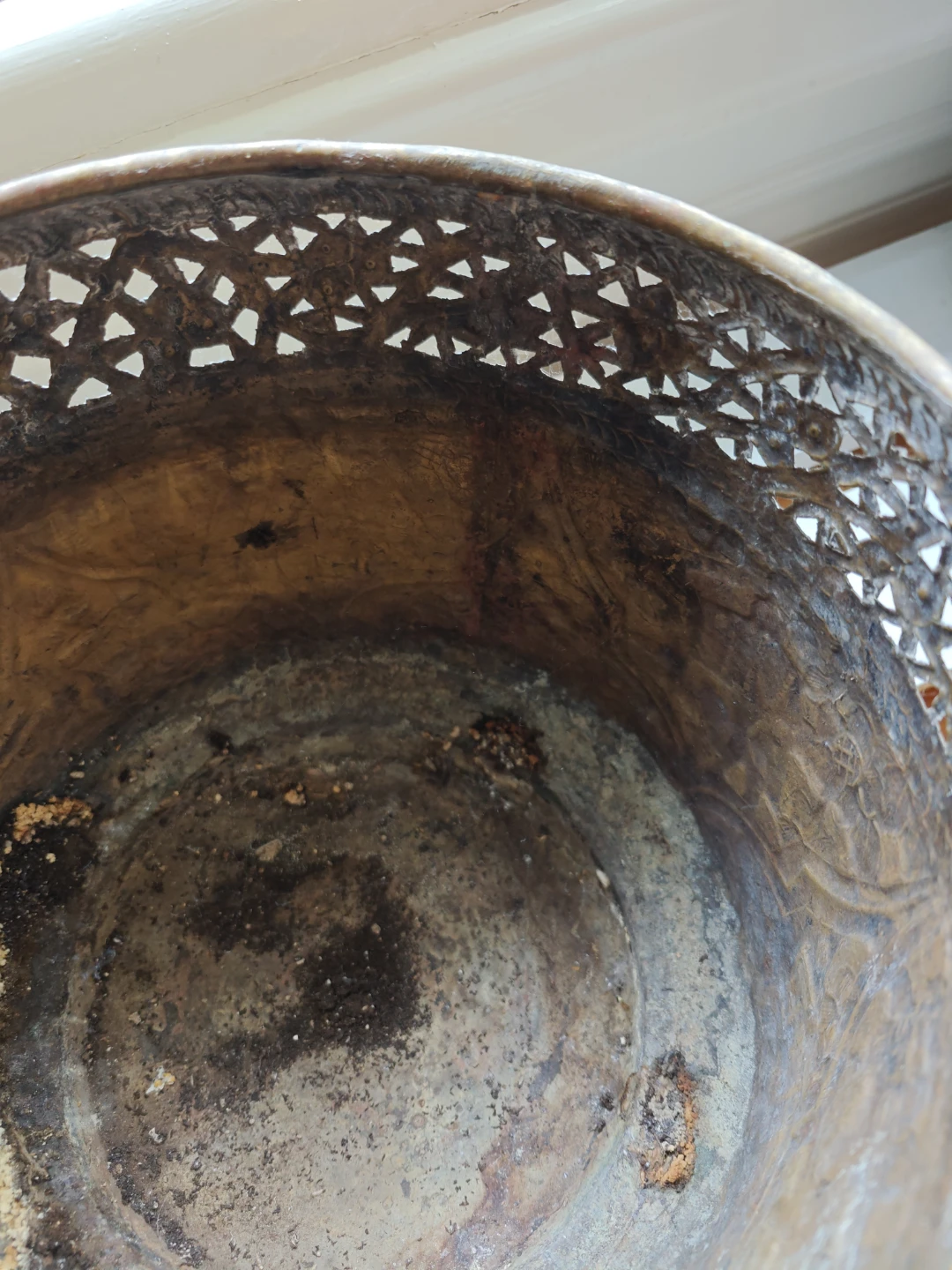 Vintage Ornate Brass Planter Pot - photo 3