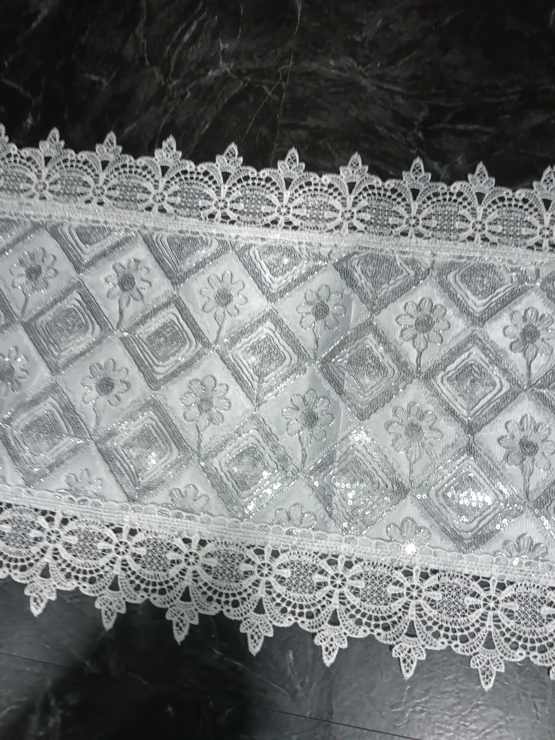 White and Silver Lace Table Runner - photo 2