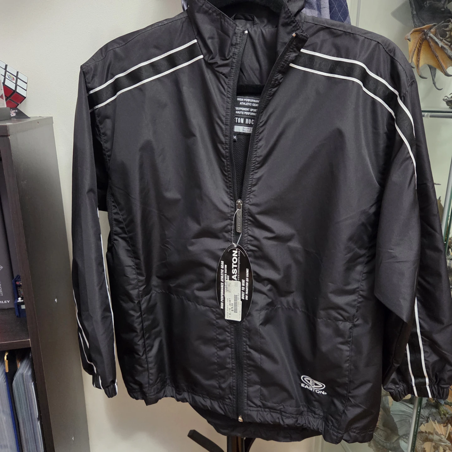 BNWT Youth Easton Hockey Elite Jacket S/M Black