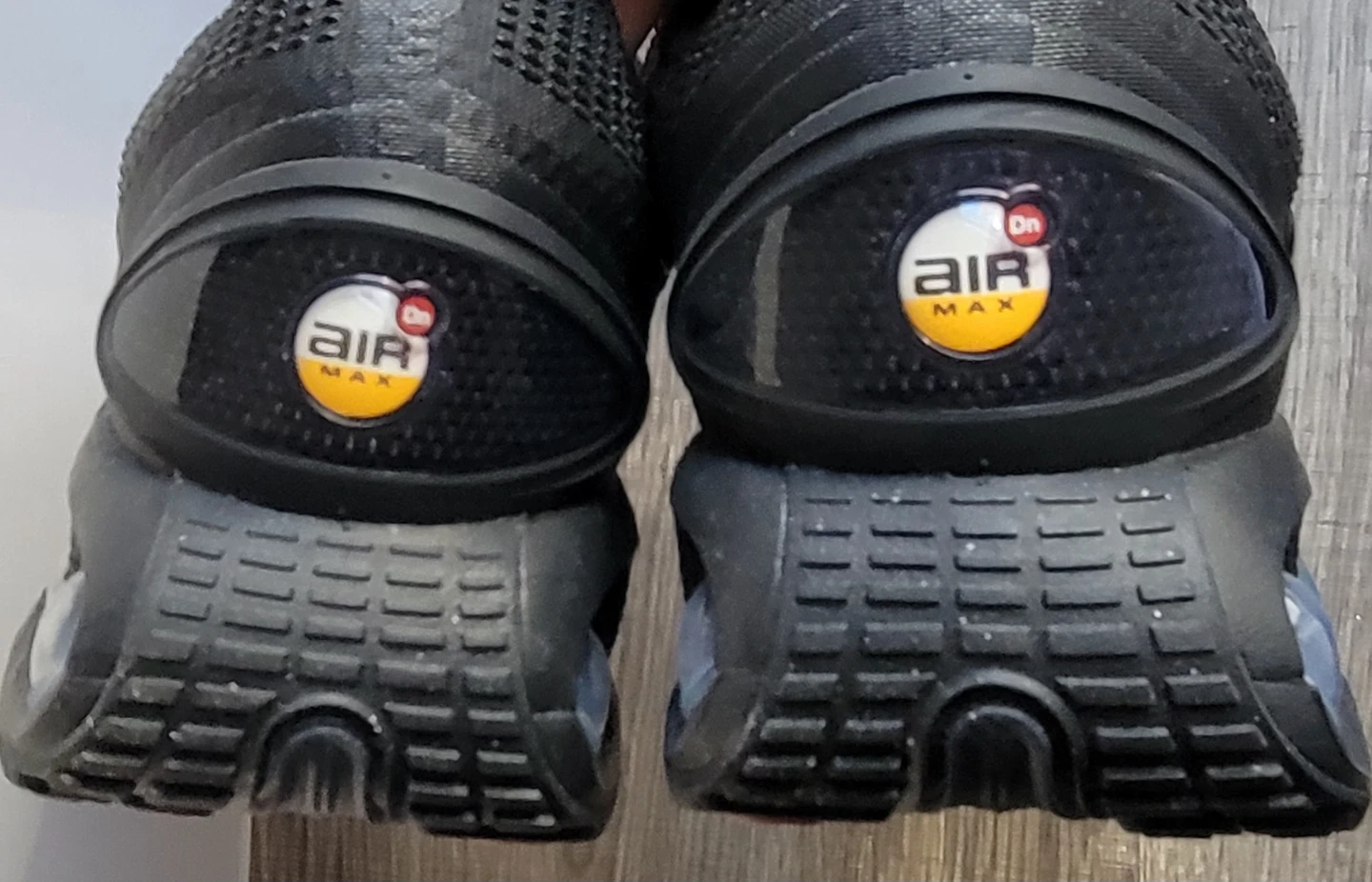Nike Air Max Black Sneakers Size 10.5 - photo 5