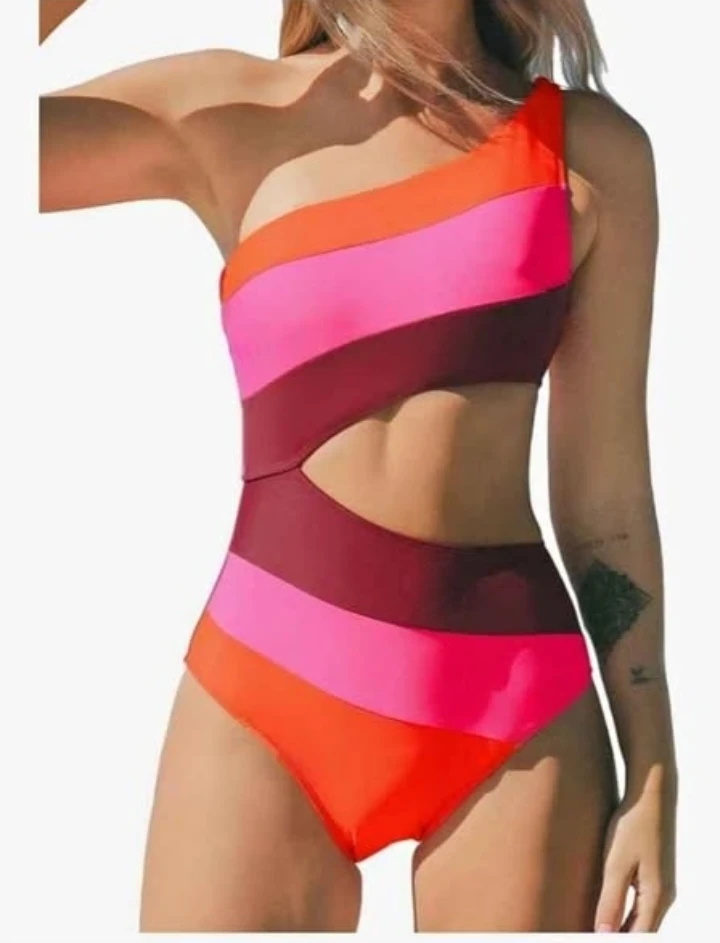 Women's Swimsuit One Shoulder, one piece. Size L.