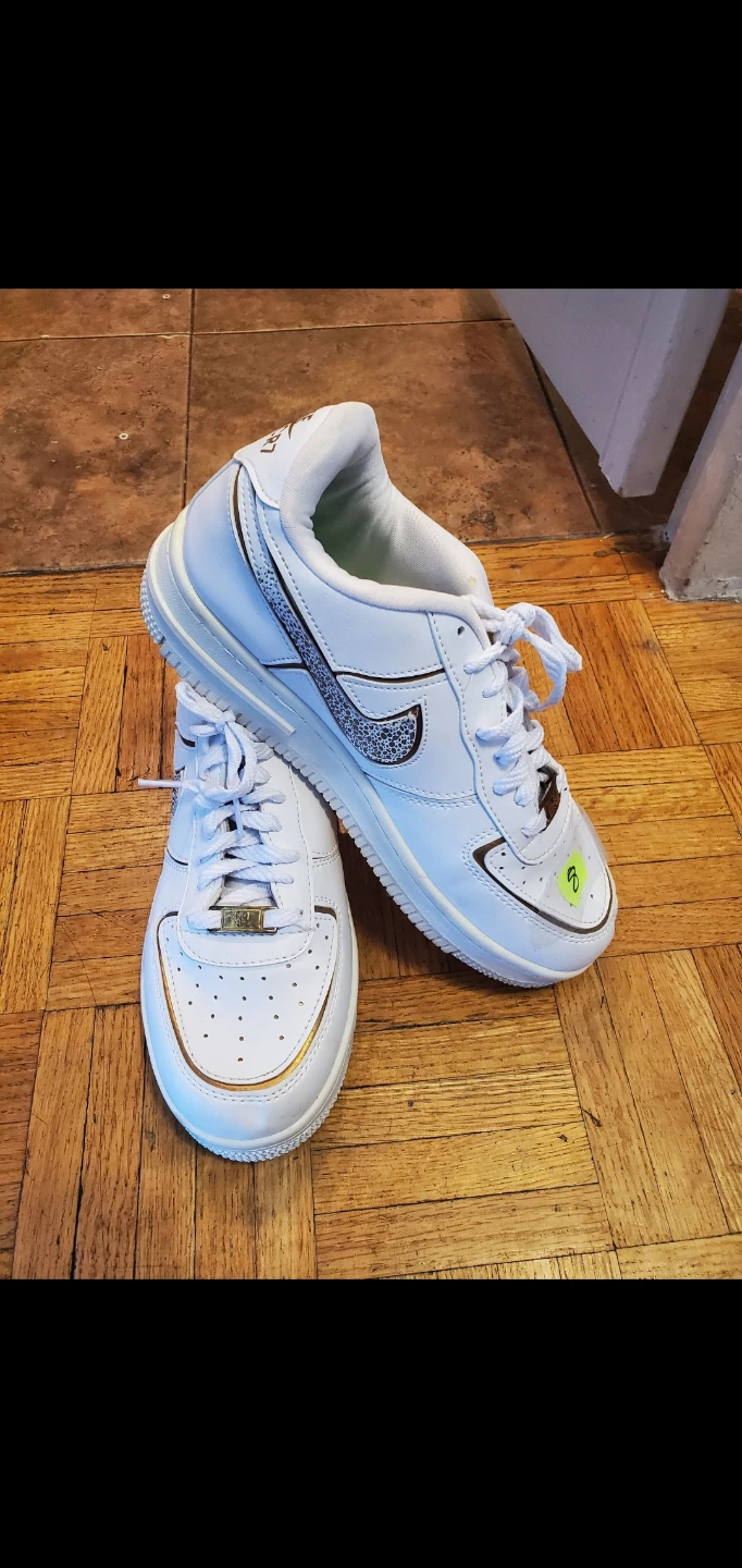 Women's/ Girls Nike  Air CR7  Shoes Size 8 - photo 2