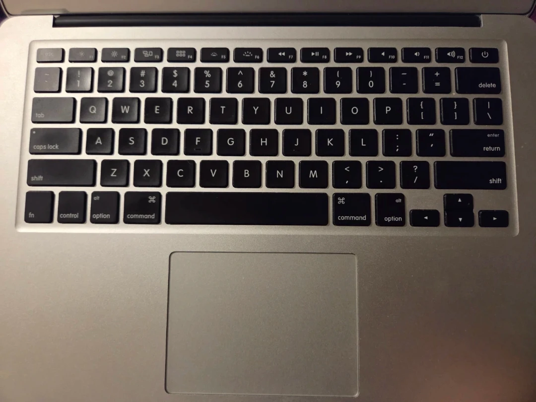 Apple MacBook Air Laptop - photo 5
