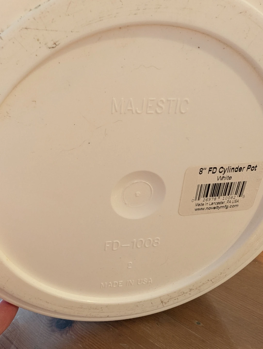 Root & Vessel 8-Inch White Novelty Mfg Plant Pot (Set of 2) - photo 3
