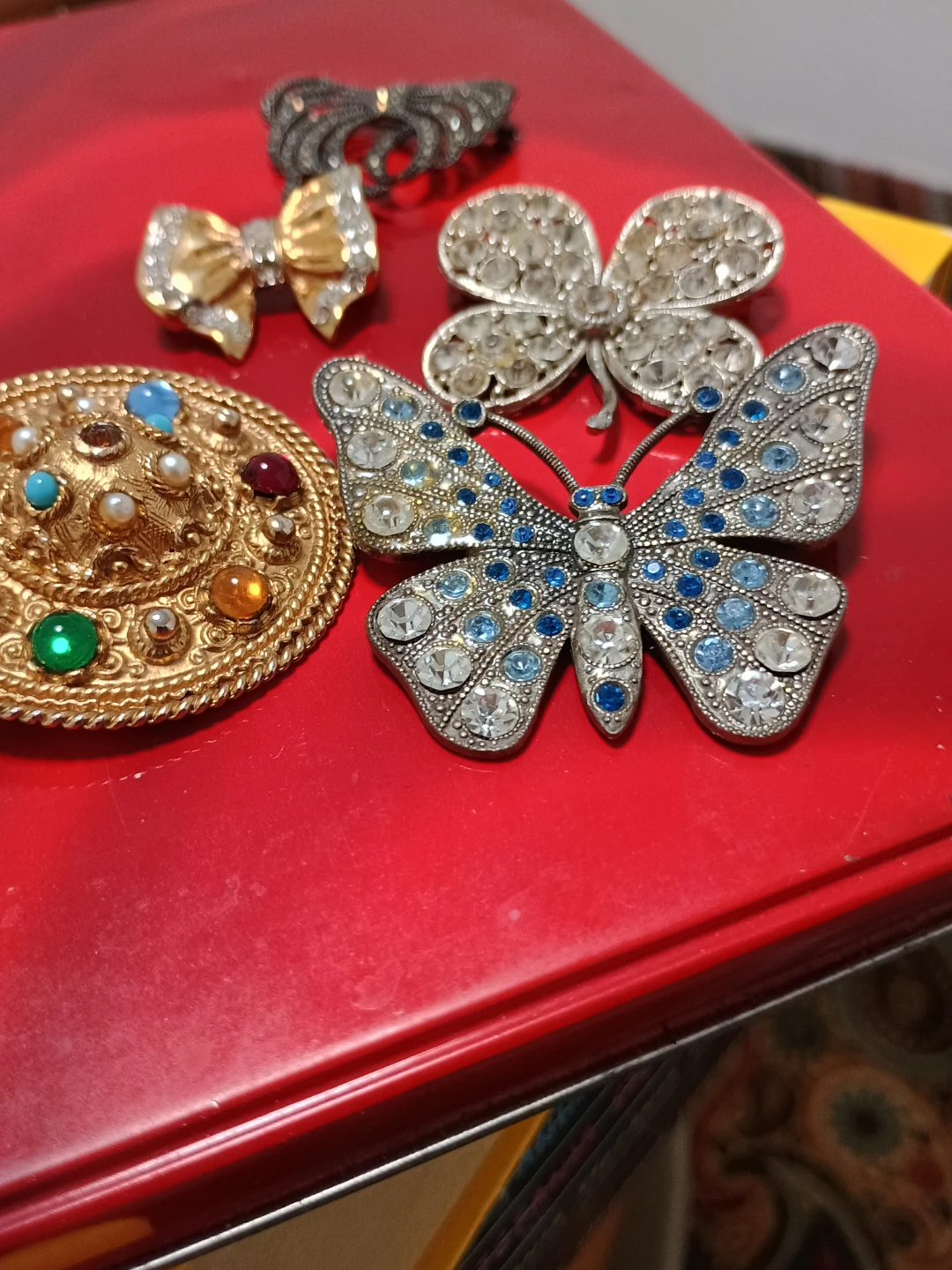 Assorted Brooch Lot - Butterfly & Round Pins