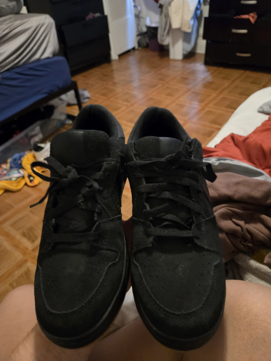 Converse Black Suede Skate Shoes - photo 2