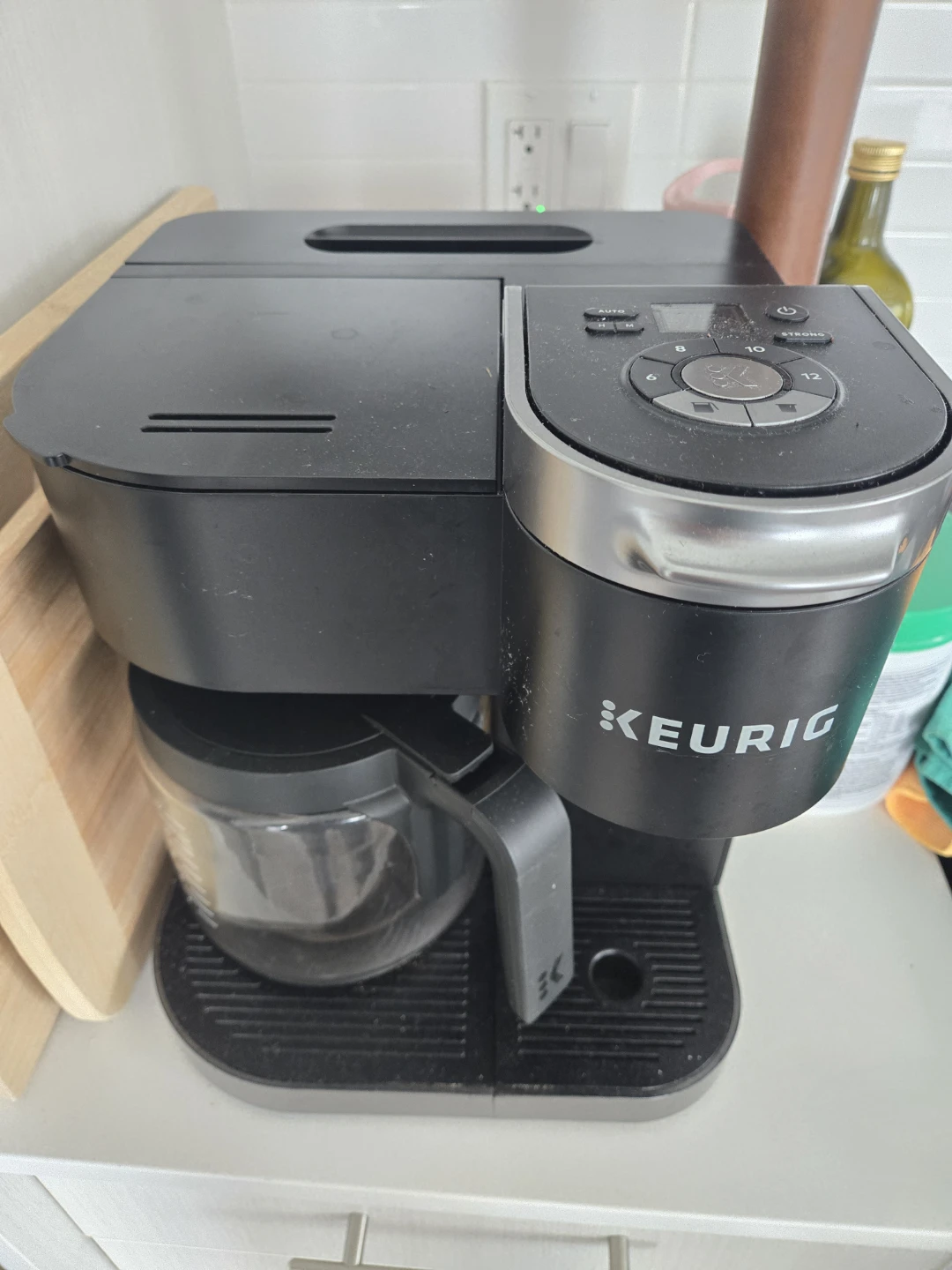 Keurig Coffee Maker with Carafe