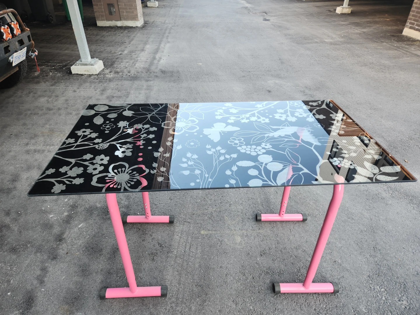 Y2k Glass Desk with Butterfly & Floral Design - photo 3