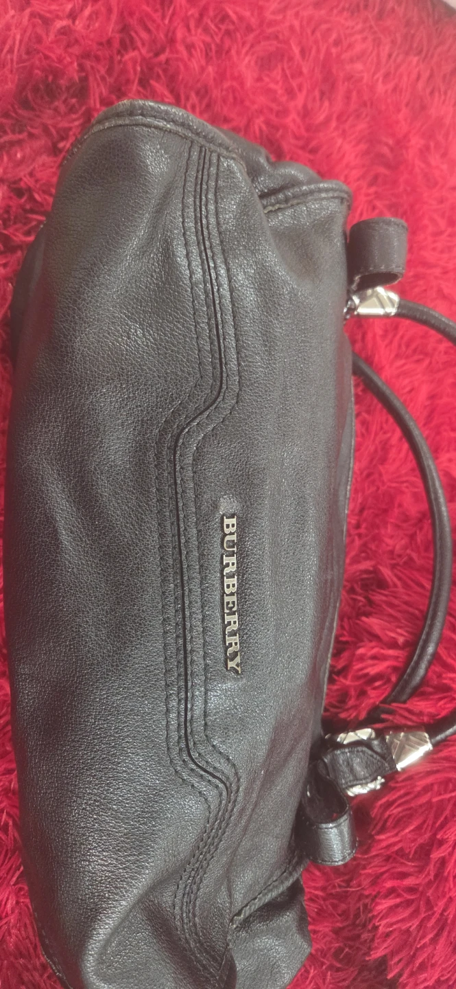 Burberry Black Leather Handbag - photo 3