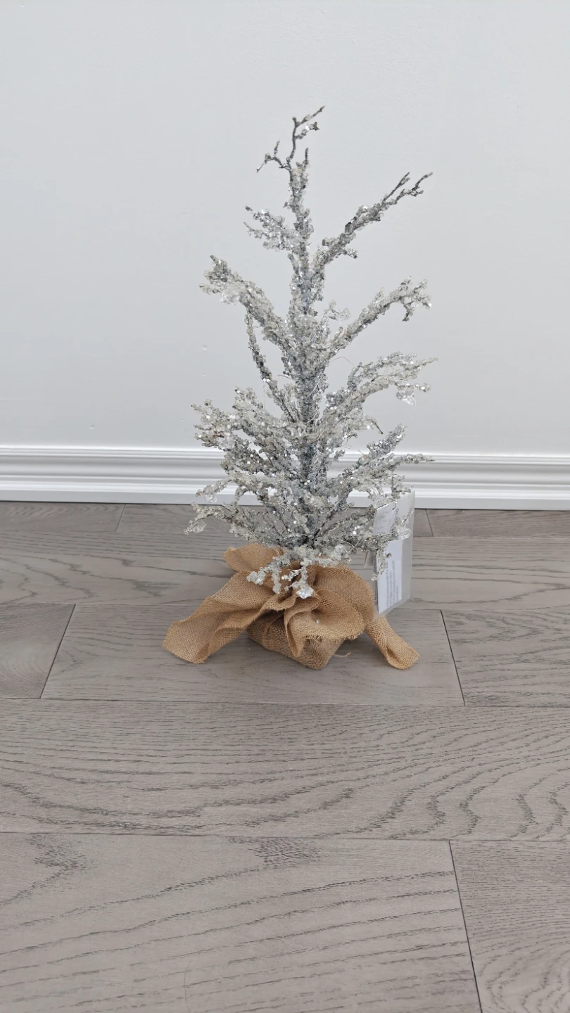 Gluckstein Home Crystal Christmas Tree