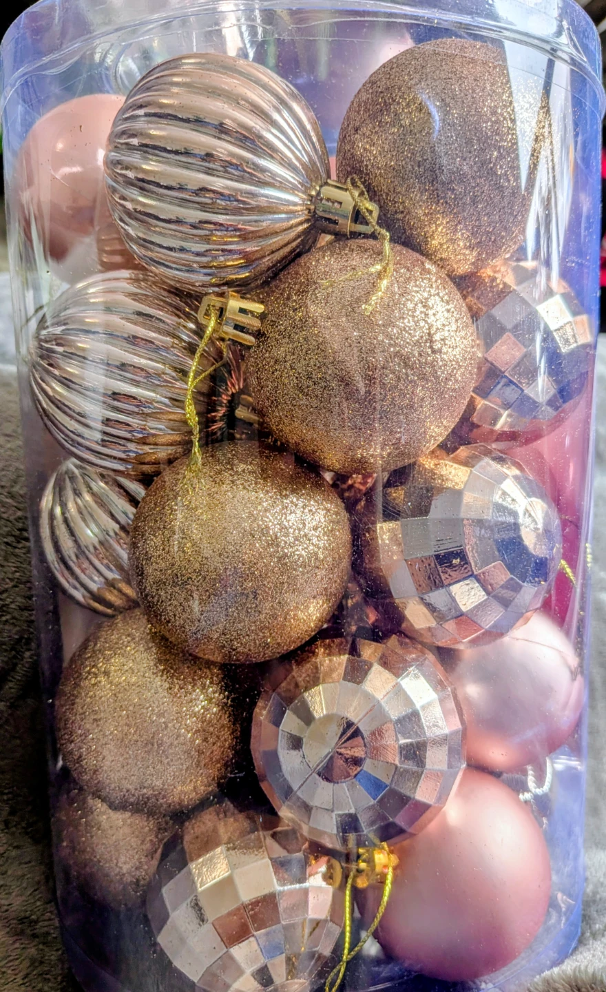 Brand New: Rose Gold Champagne Christmas Ornaments Set - photo 2