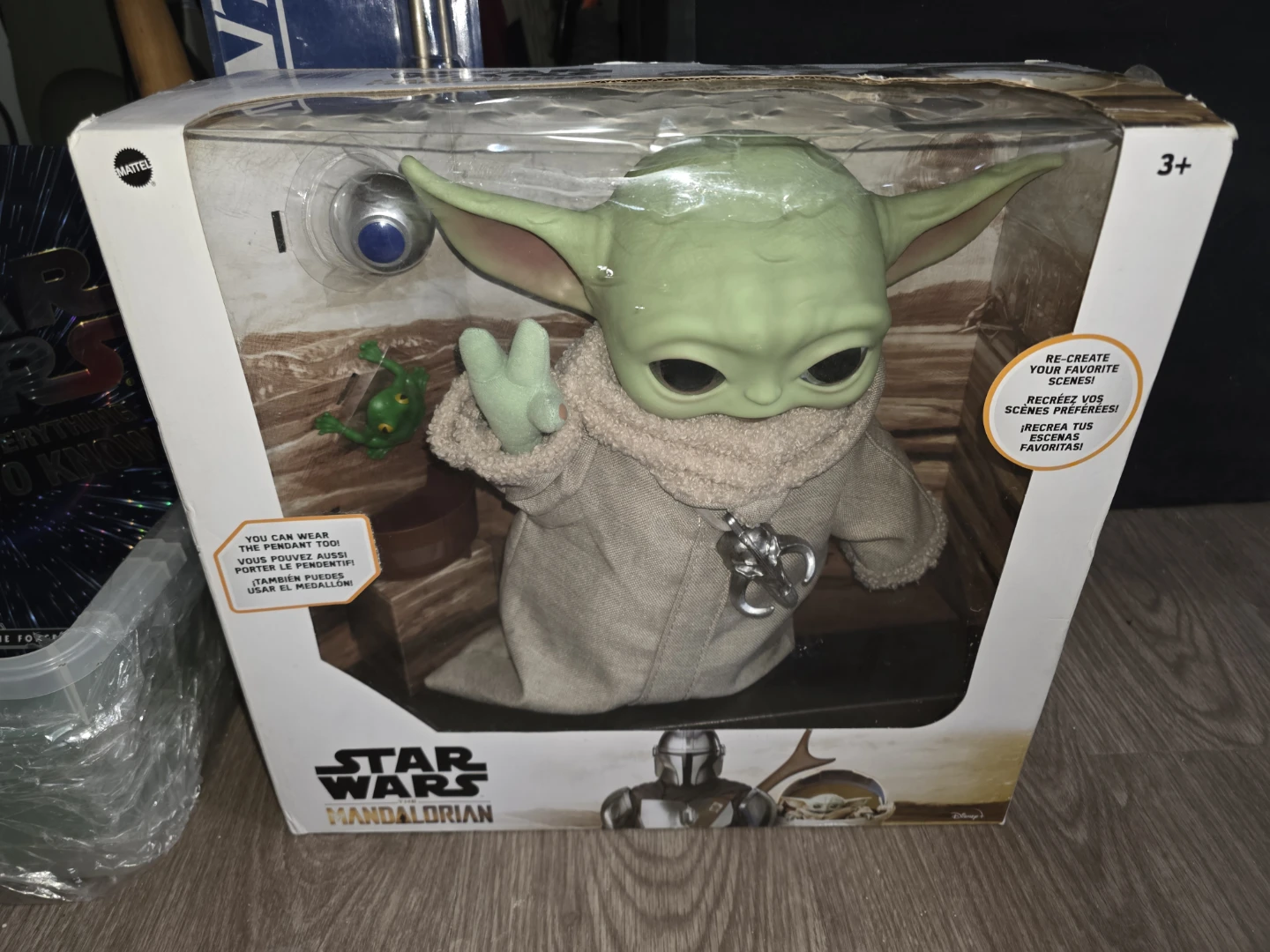 Star Wars The Mandalorian The Child Toy with Pendant