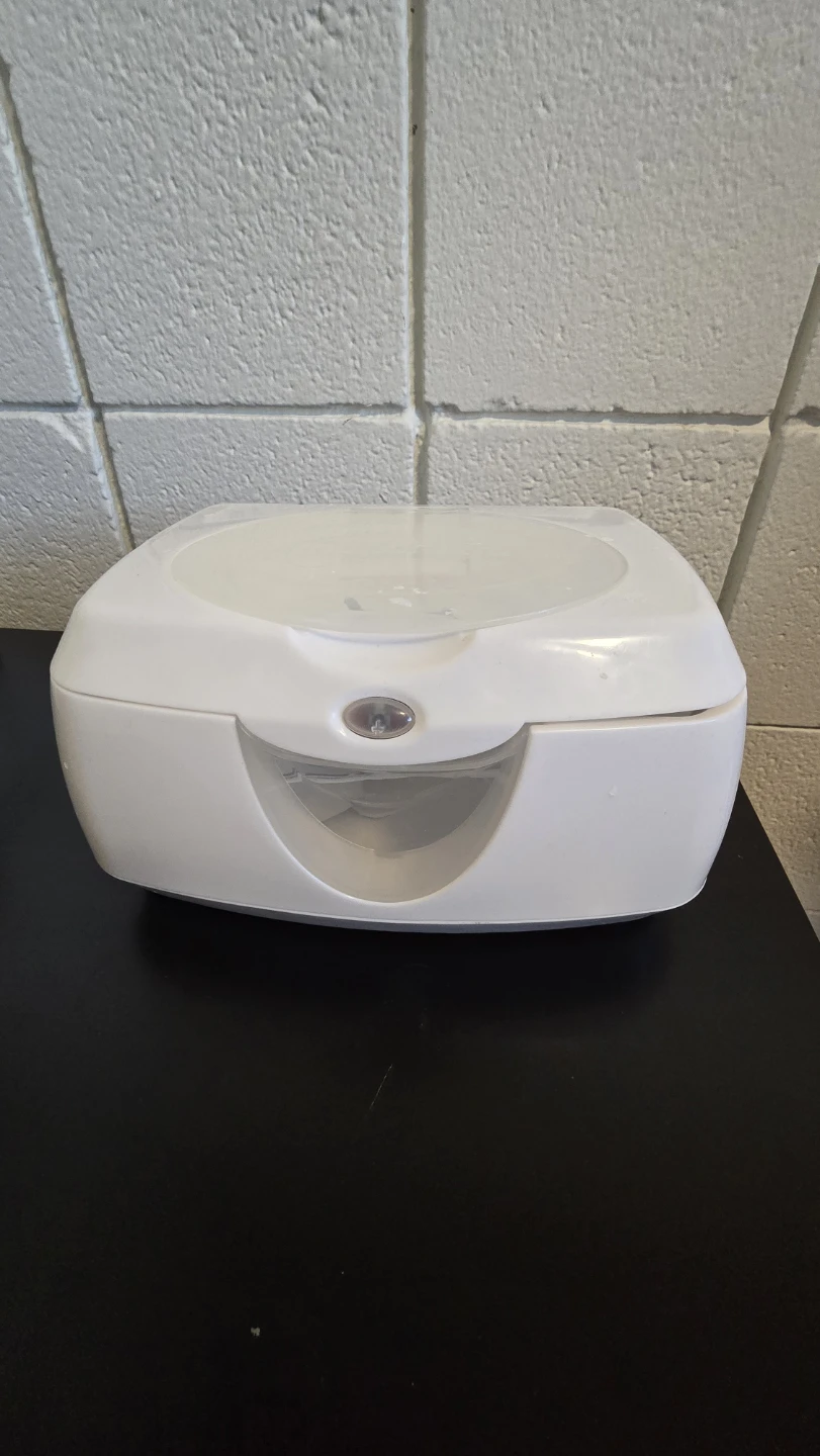 White Wipe Warmer