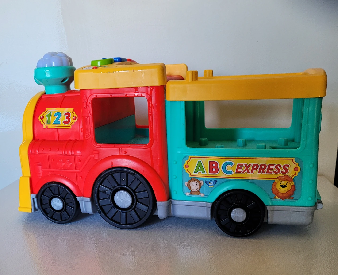 Fisher Price Little People Big ABC Animal Train - photo 4