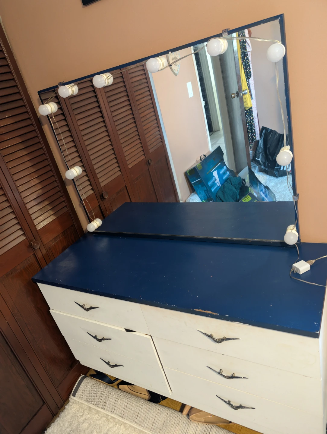 Vanity Dresser with Mirror and Lights - photo 5
