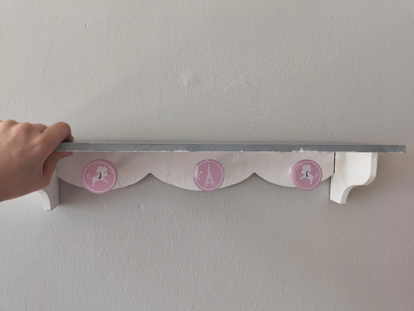Kid's White Shelf with 3 Hooks