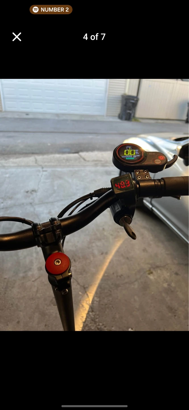 Varla Electric Scooter - photo 4