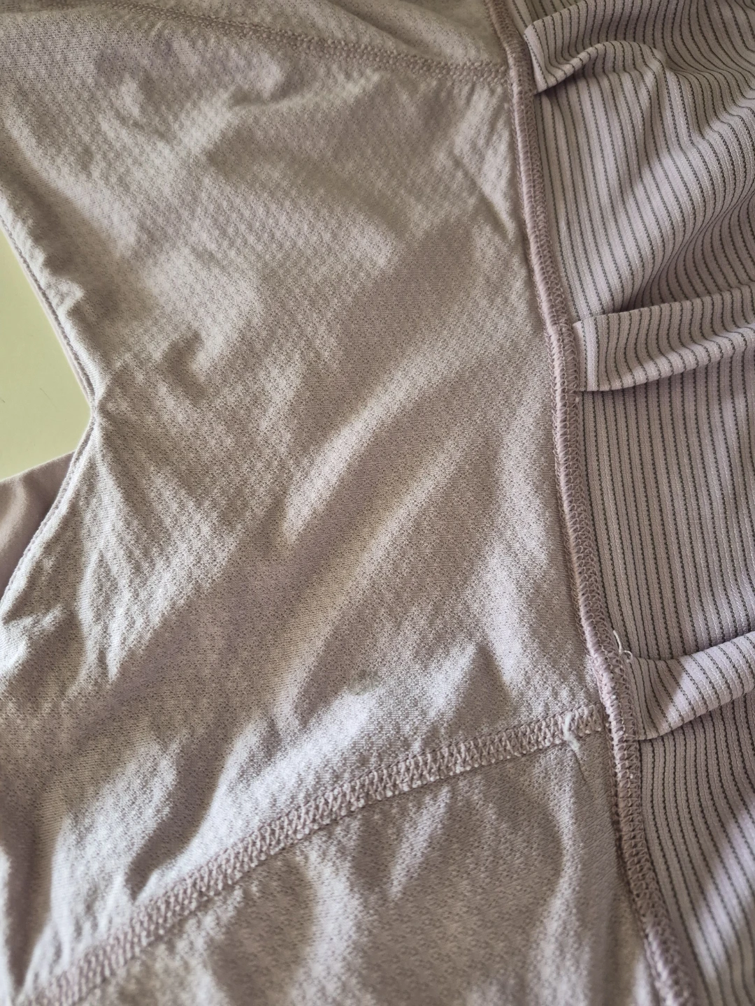 Lululemon Tank Top Size 9 - photo 4