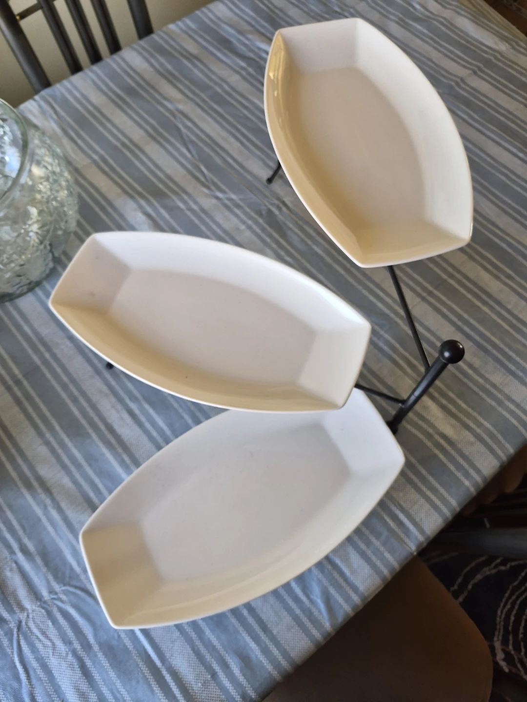 3-Tier White Serving Tray Stand - photo 3