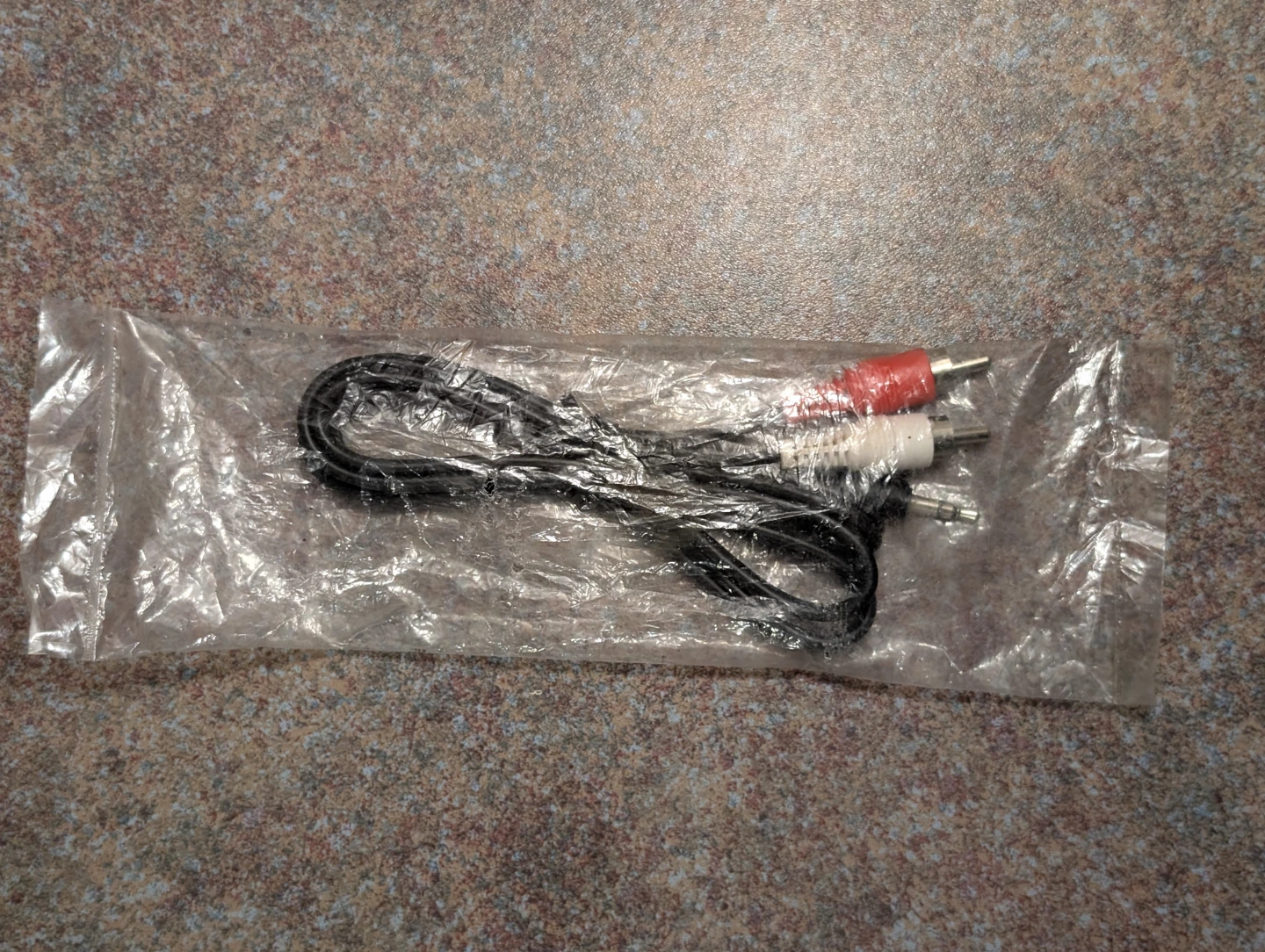 3.5mm to RCA Stereo Audio Cable