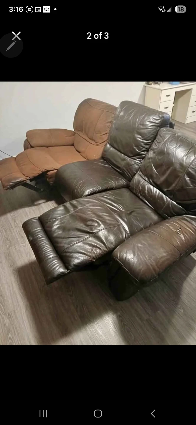Leather Reclining Sofa - photo 3