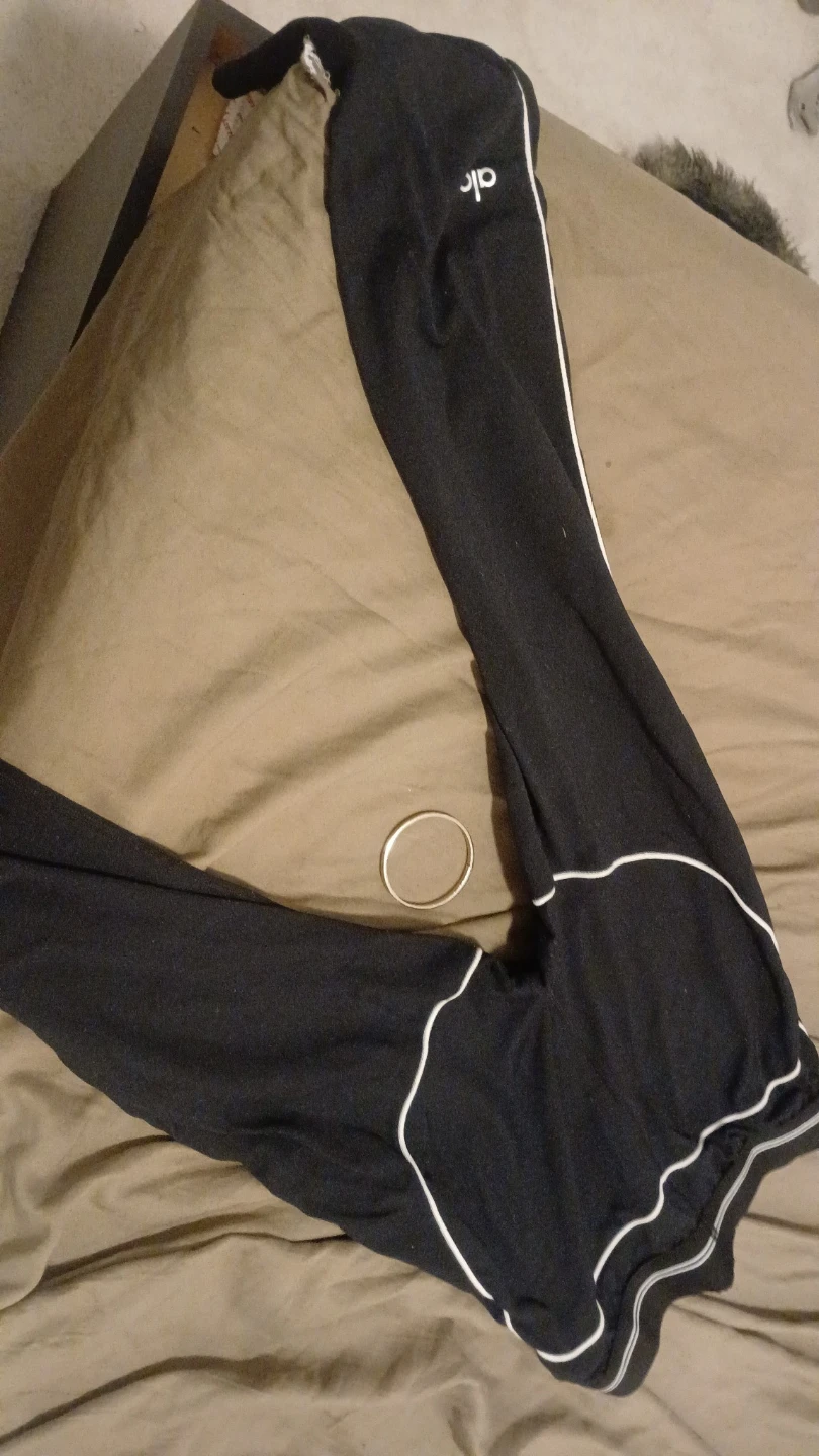 Alo Yoga set Size:S need gone ASAP! - photo 2