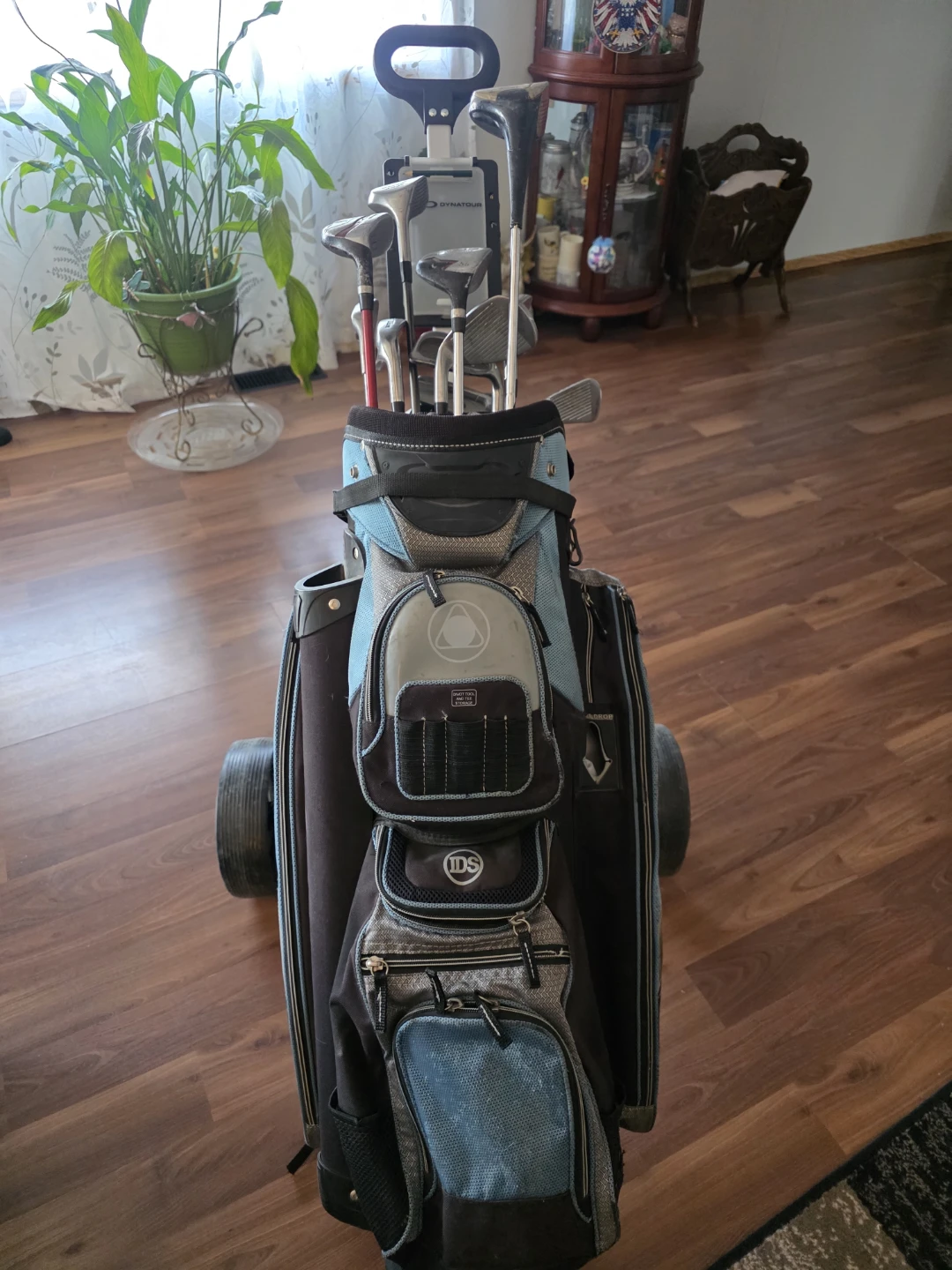 Golf Club Set with Bag and Push Cart - photo 4