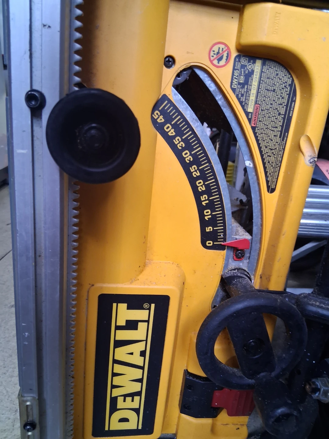 DEWALT Table Saw - photo 3