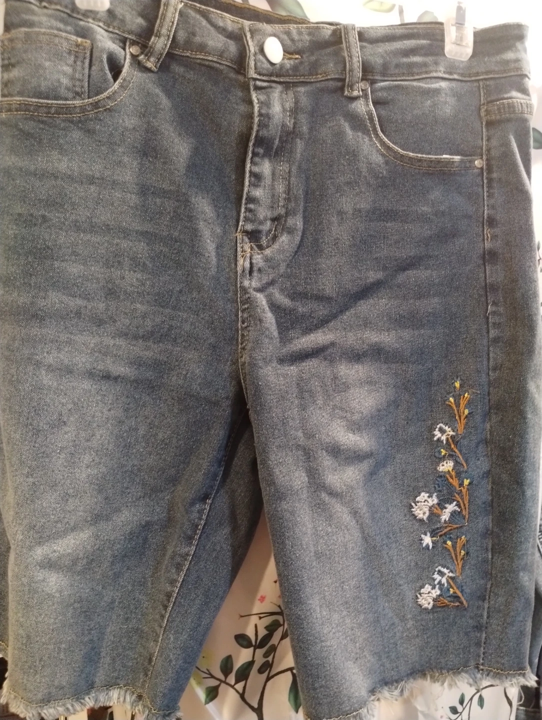Women's Embroidered Denim Shorts