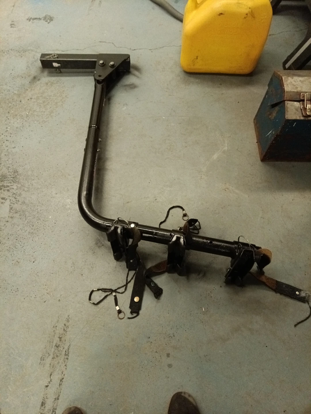 SPEX Power Sports Black Metal Hitch Mount Bicycle Carrier