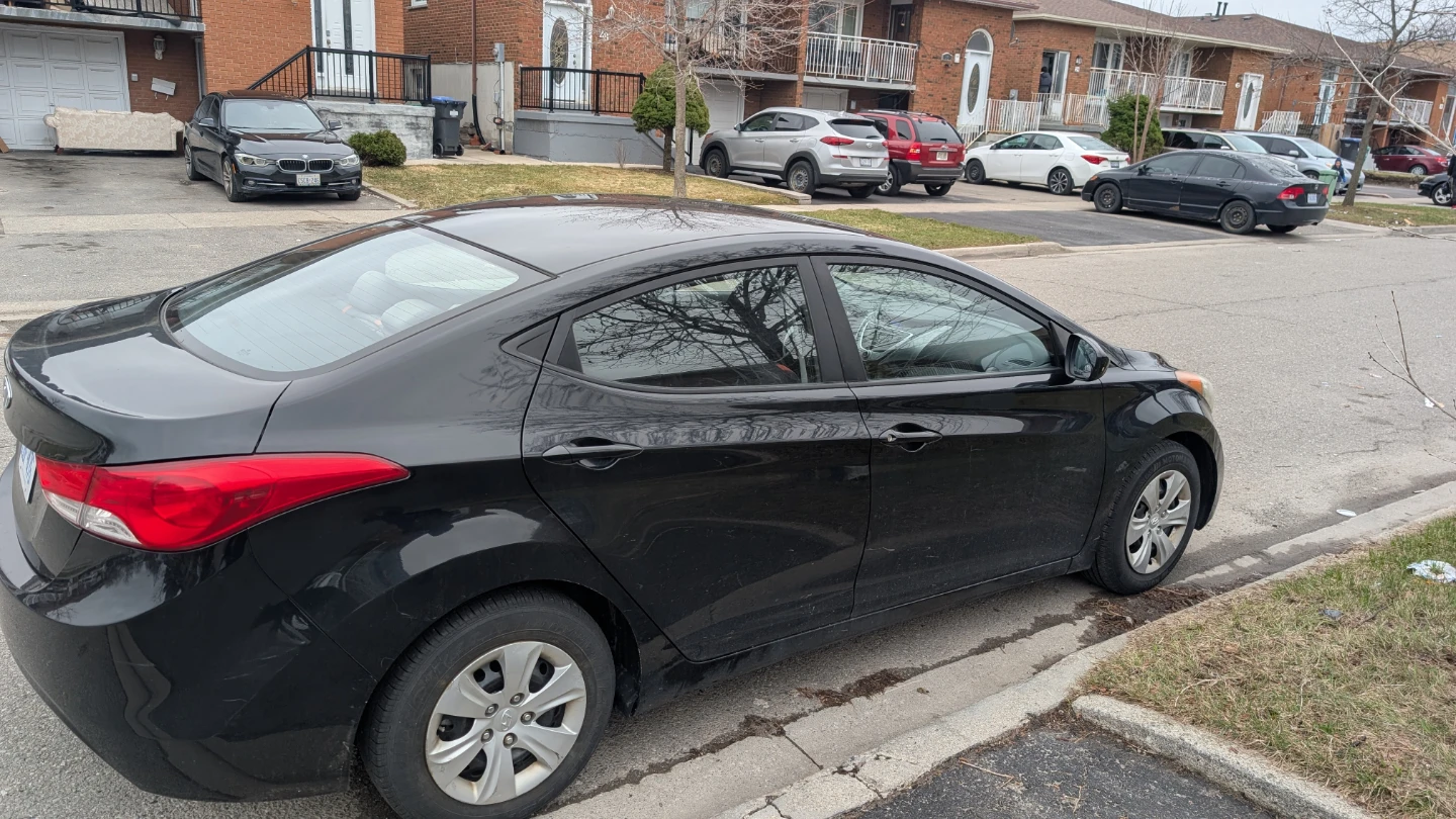 Black Hyundai Elantra - photo 4