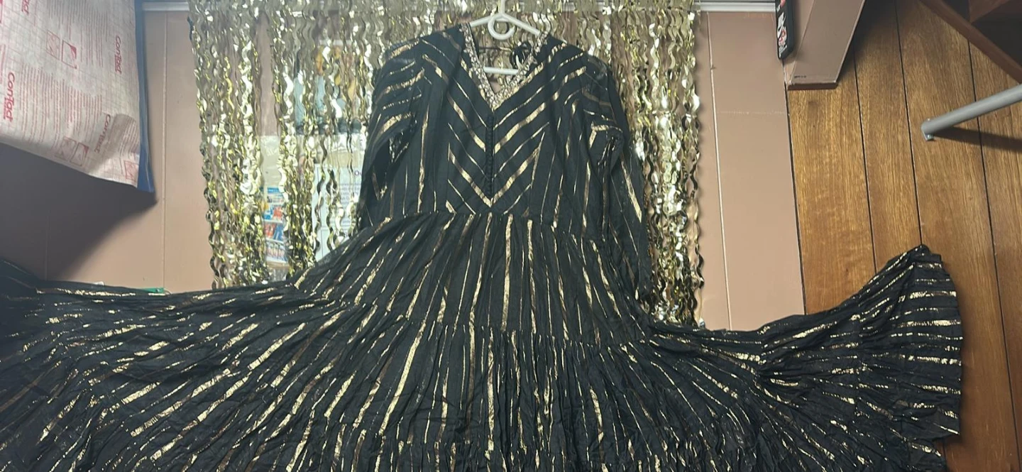 Black and Gold Indian Dress with Duppata - photo 2
