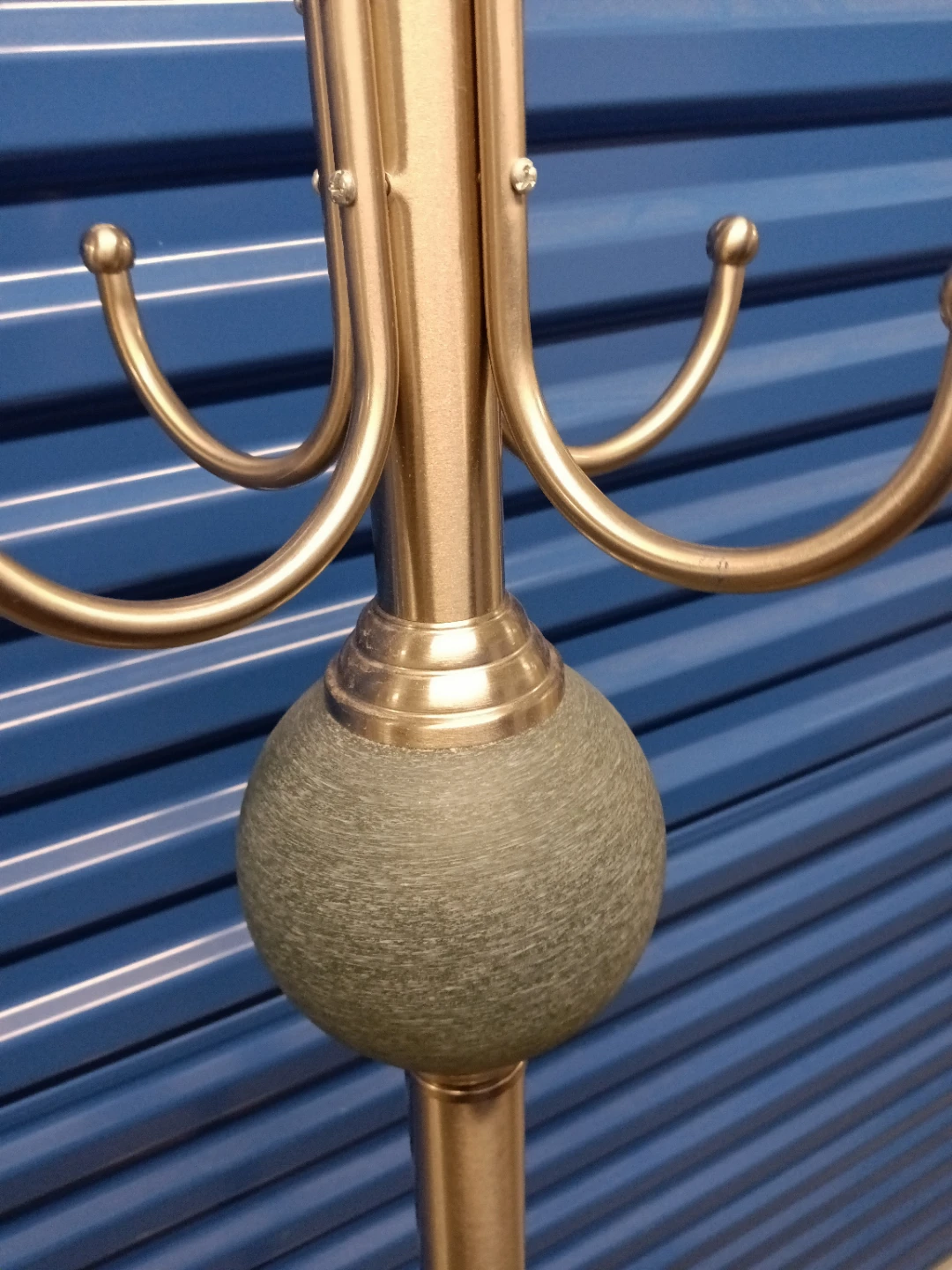 Stainless Steel Coat Rack with Decorative Orb 🌱 - photo 3