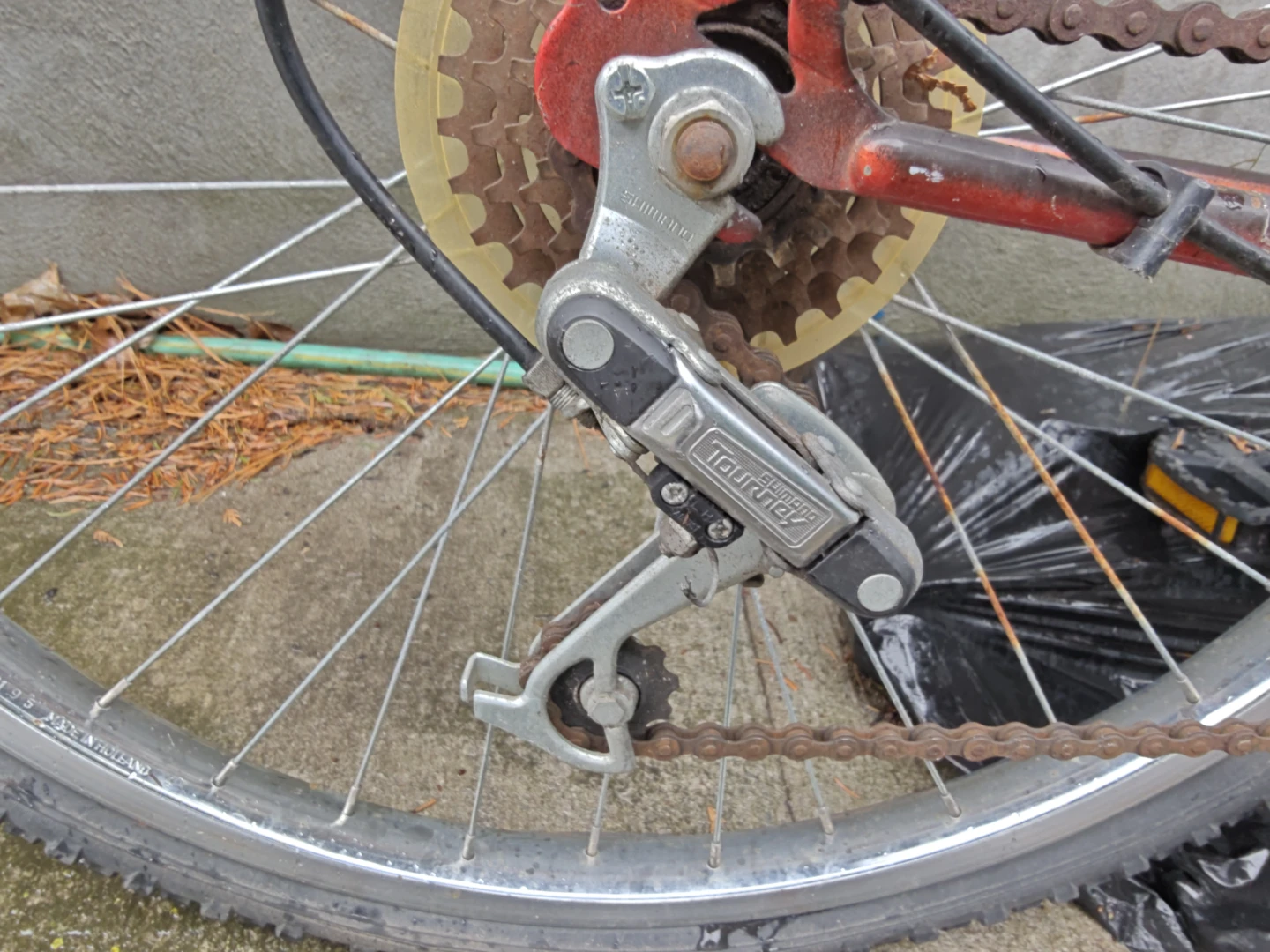 Free Spirit Frontier Mountain Bike - photo 2