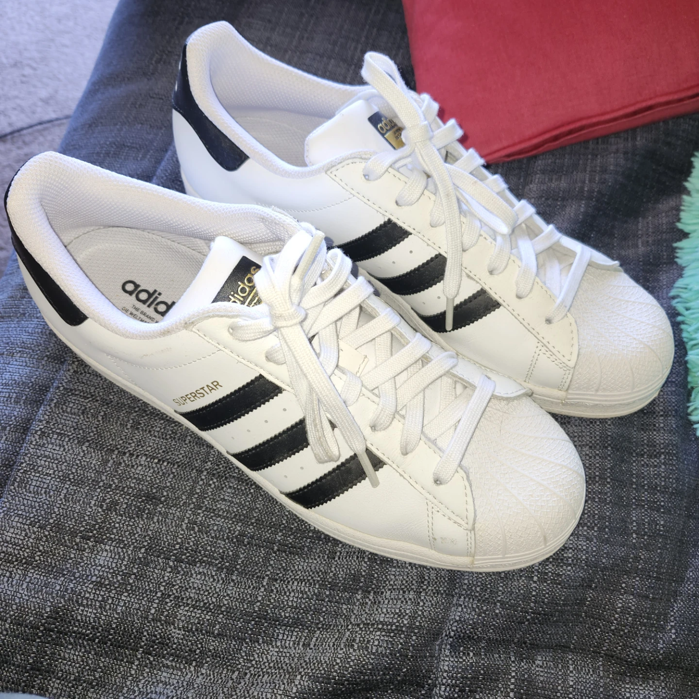 Adidas Superstar Shoes - White/Black.🌱