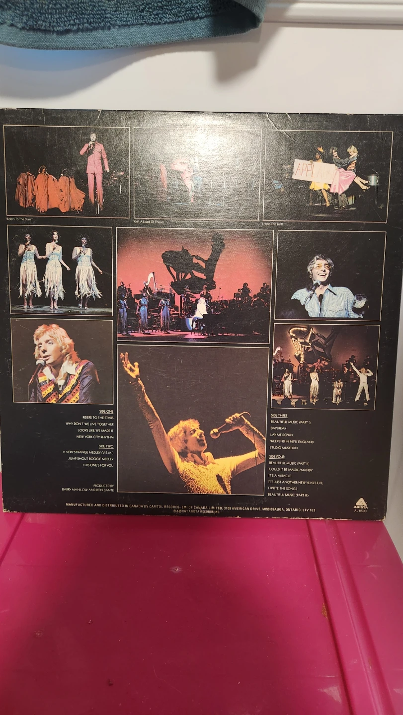 Barry Manilow Live Vinyl Record Album  Double LP - photo 2