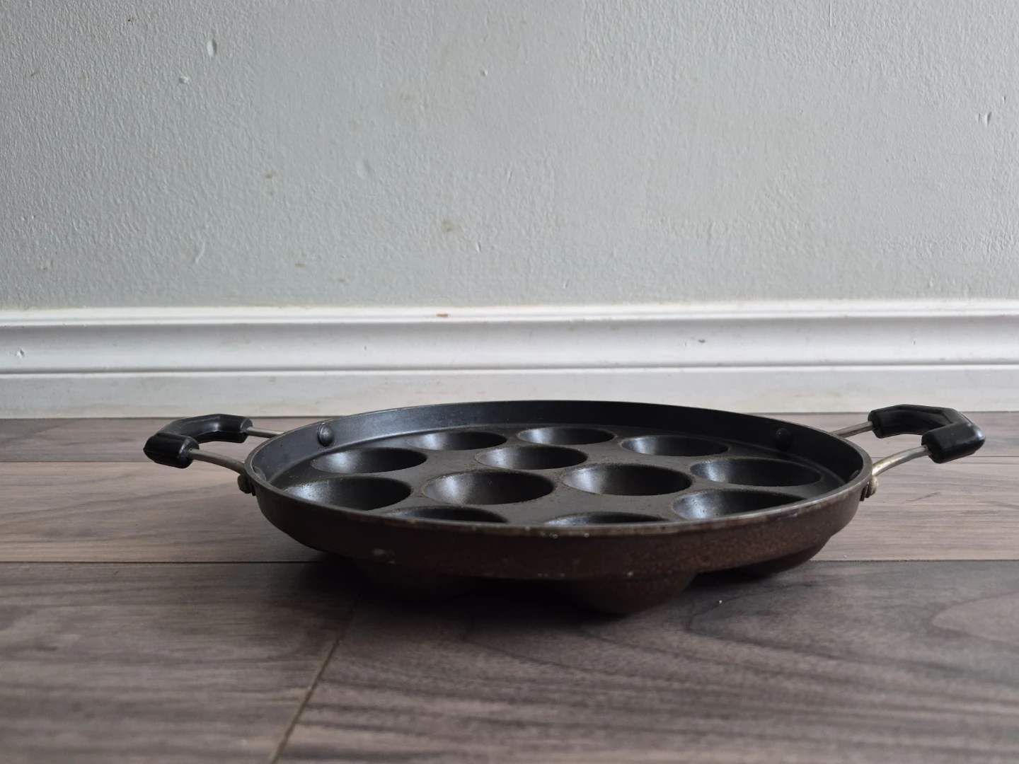 12-Cup Poffertjes/Appam Pan - photo 3